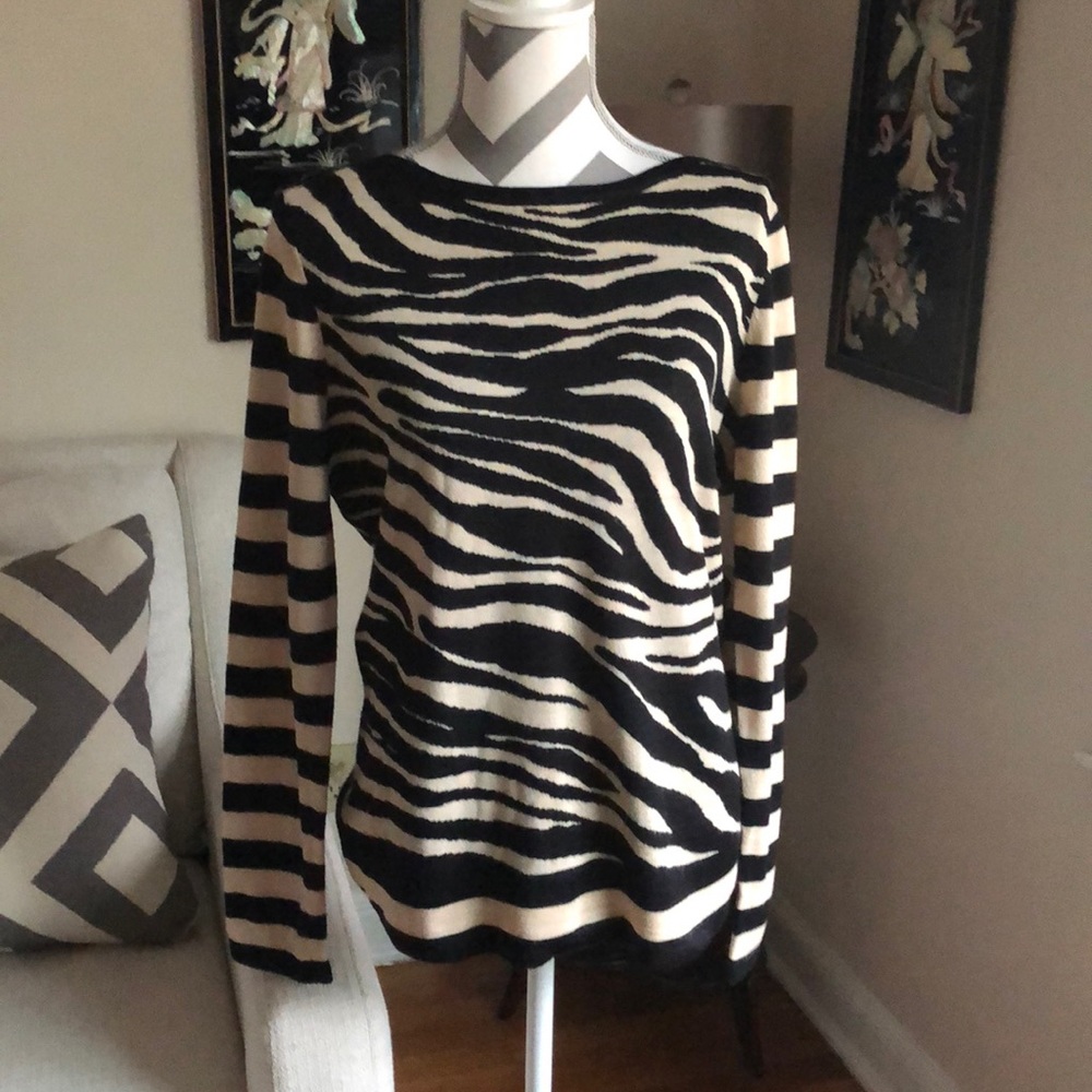 🎉Jones New York Animal Print Sweater